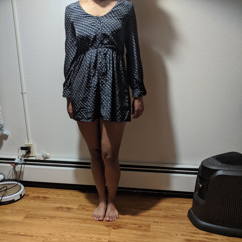 Dress - Picture 8 of 8